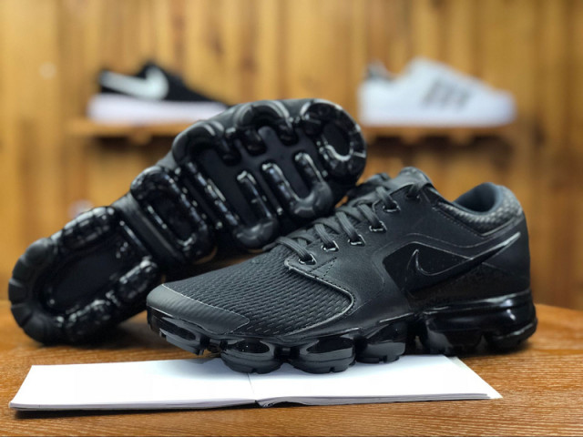 vapormax mesh black