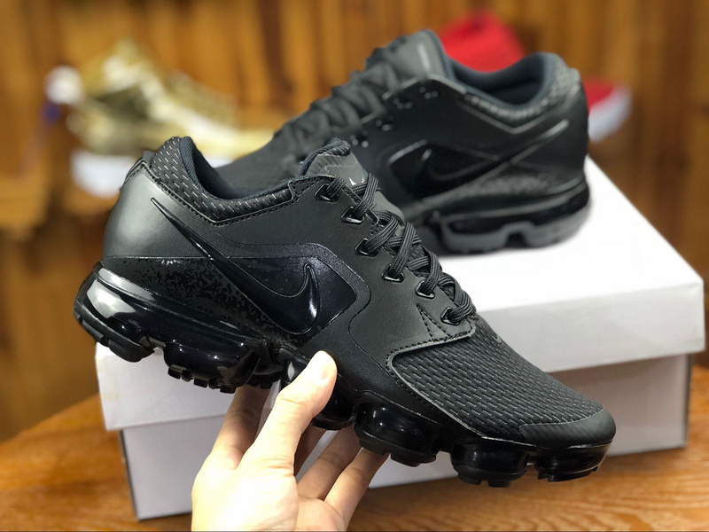 vapormax mesh black