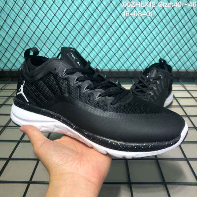 jordan trainer prime black and white