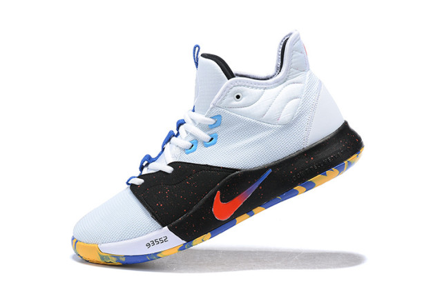 pg 3 white basketball shoes